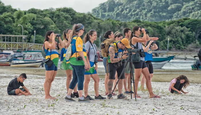 Foto: Denis Ferreira Netto/SEDEST-PR Estado investe R$ 24 milhões em carros para fiscalização ambiental e projeto de observação de pássaros